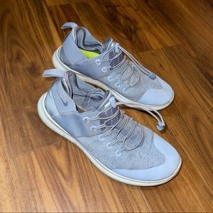 Nike Tennis Shoes Size 8.5. Slate Grey/Blue. Amazing condition!